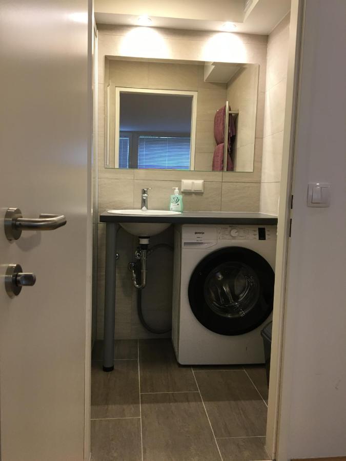 维也纳Cosy Flat In The Quiet Area With Own Garden, Free Parking And Direct Public Transport Link To The Centre公寓 外观 照片